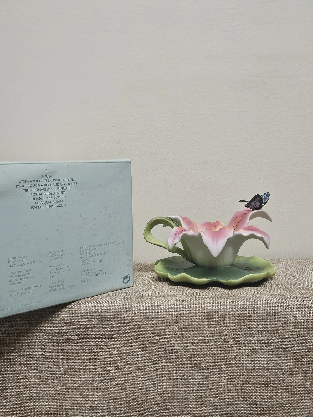 PartyLite Stargazer Lily Tealight Holder - New In Box Only Opened To Take Photos